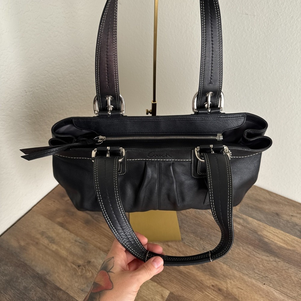 Coach Soho Pleated Black Leather Shoulder Bag Tote F13732 Excellent Condition - Picture 12 of 13
